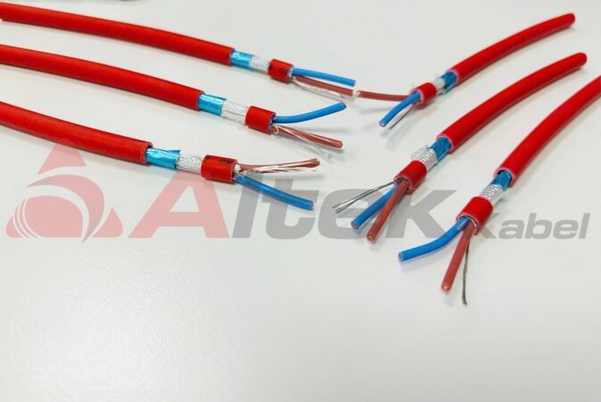 Cáp chống cháy chống nhiễu 2x1.0mm2 Altek